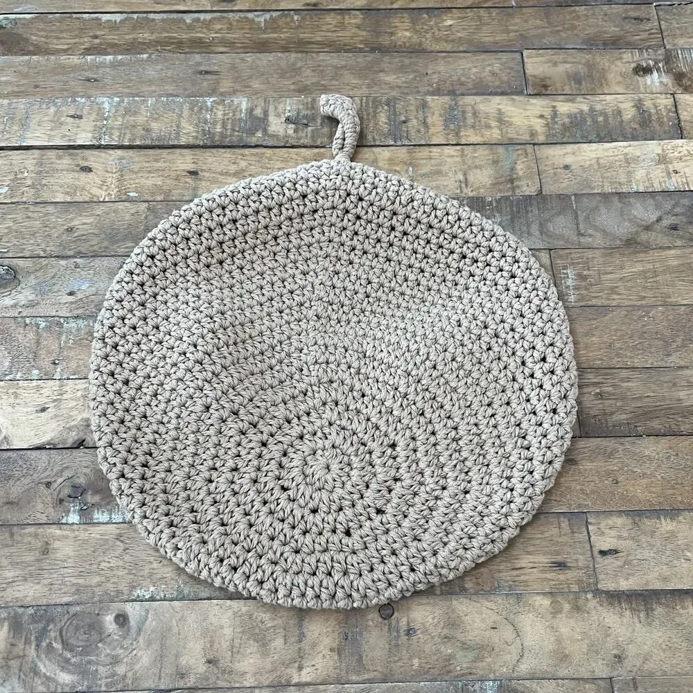 Beige Boho Crochet Hanging Wall Basket Teardrop Storage Pocket